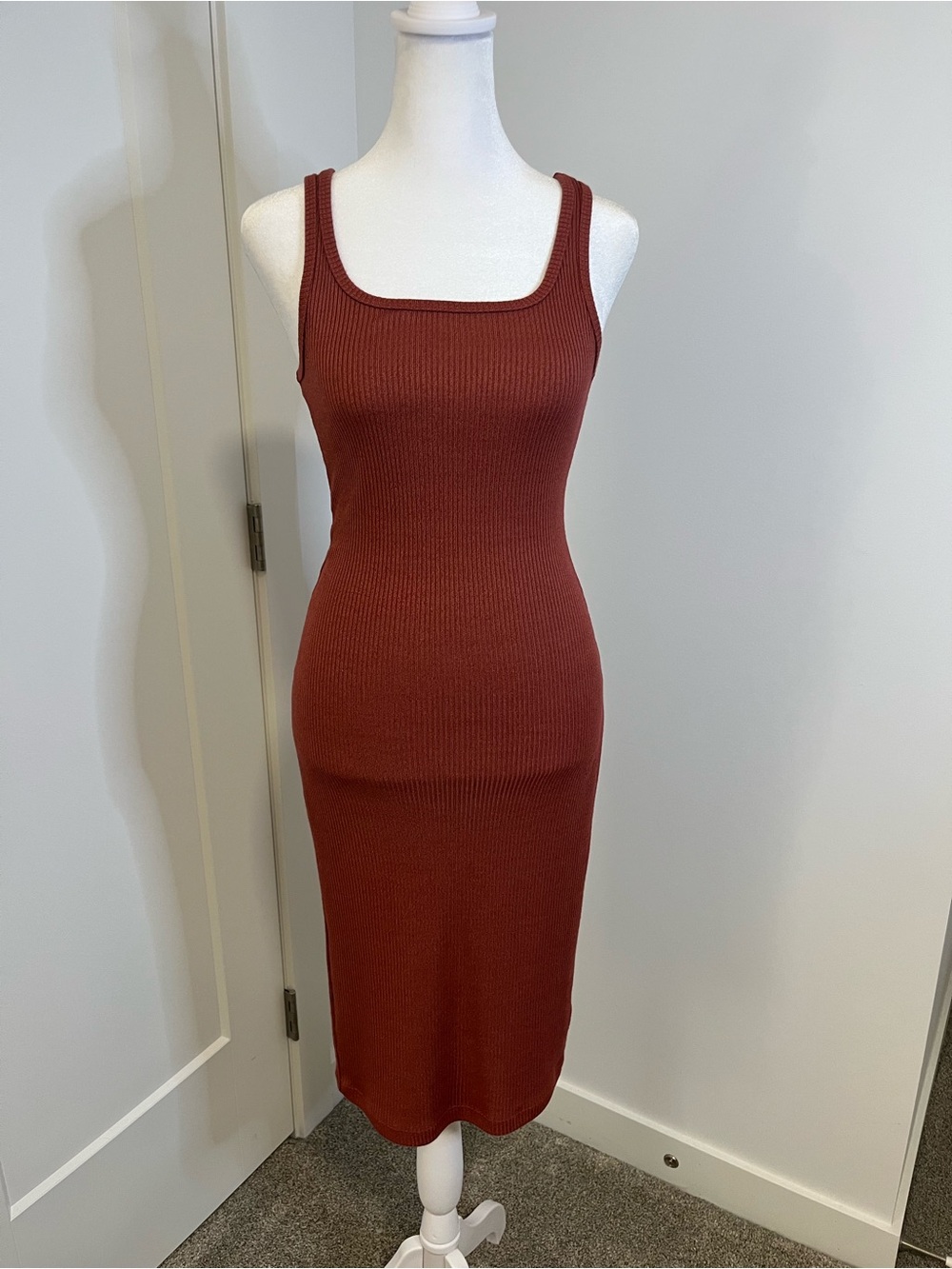 DYNAMITE Ribbed Midi Dress in Rust Red - FREE SHIPPING on Bundles $95+